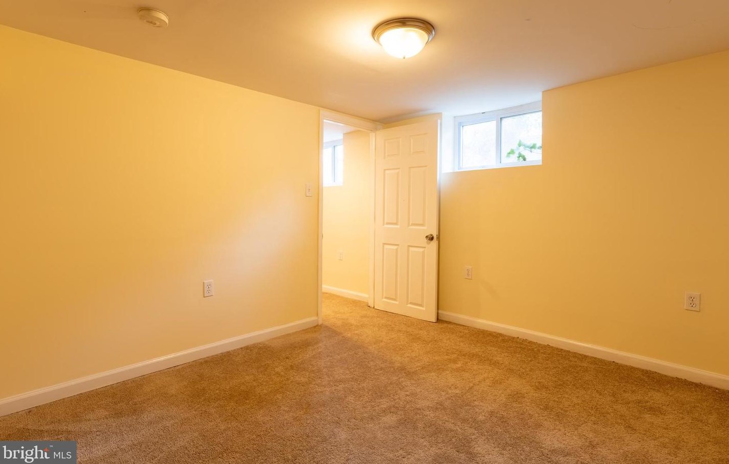 501 Larchmont Ave, Capitol Heights MD 20743-2854 exterior