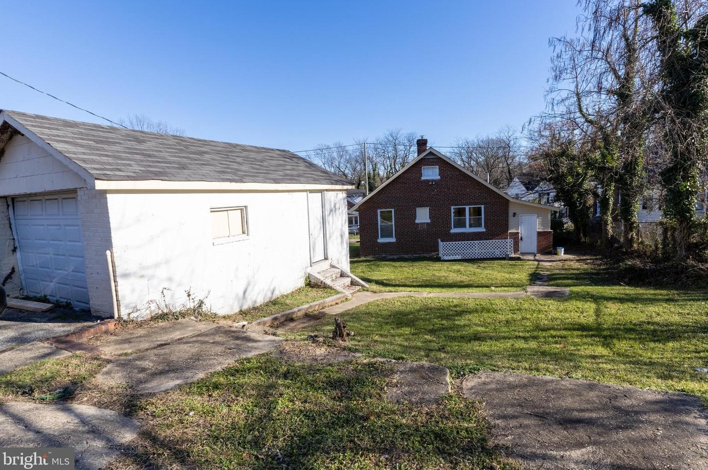 501 Larchmont Ave, Capitol Heights MD 20743-2854 exterior