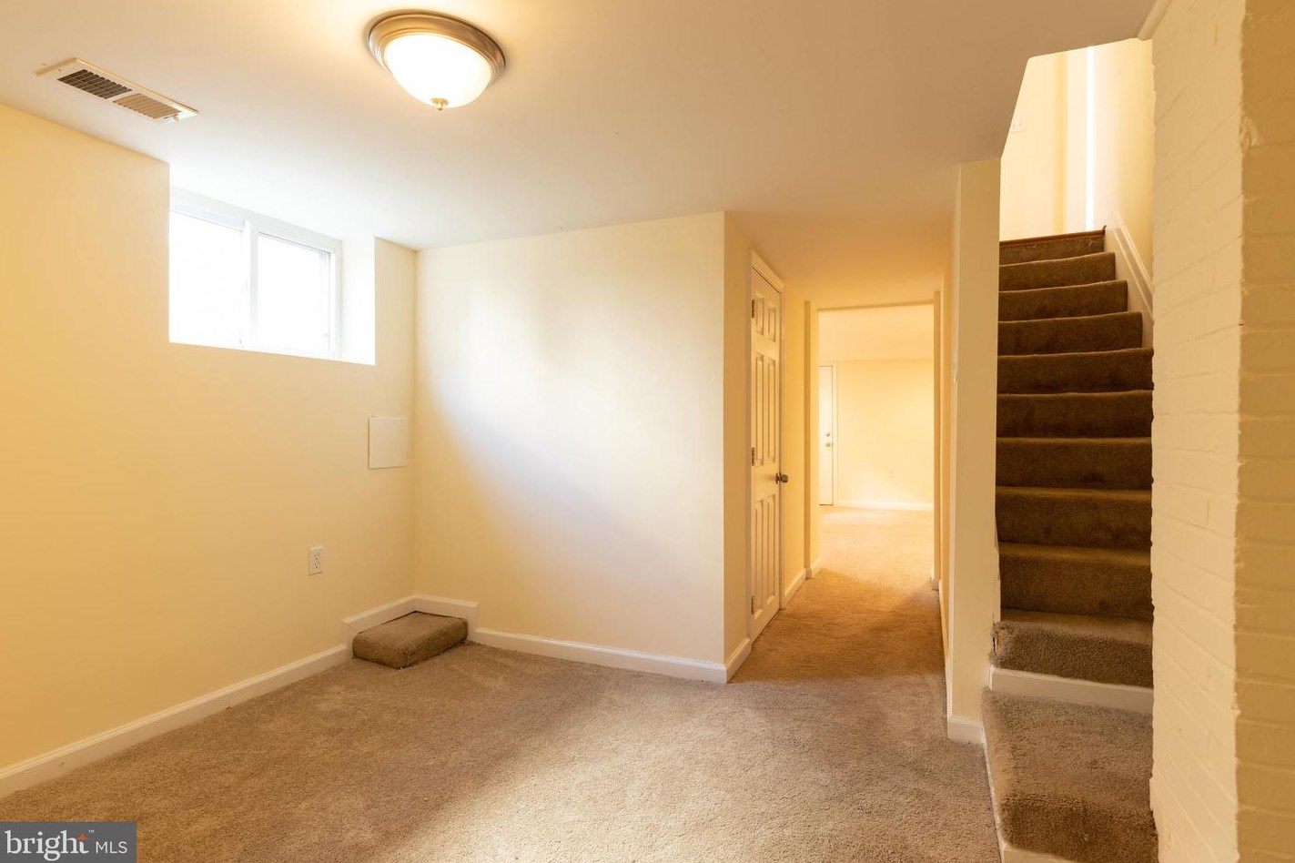 501 Larchmont Ave, Capitol Heights MD 20743-2854 exterior