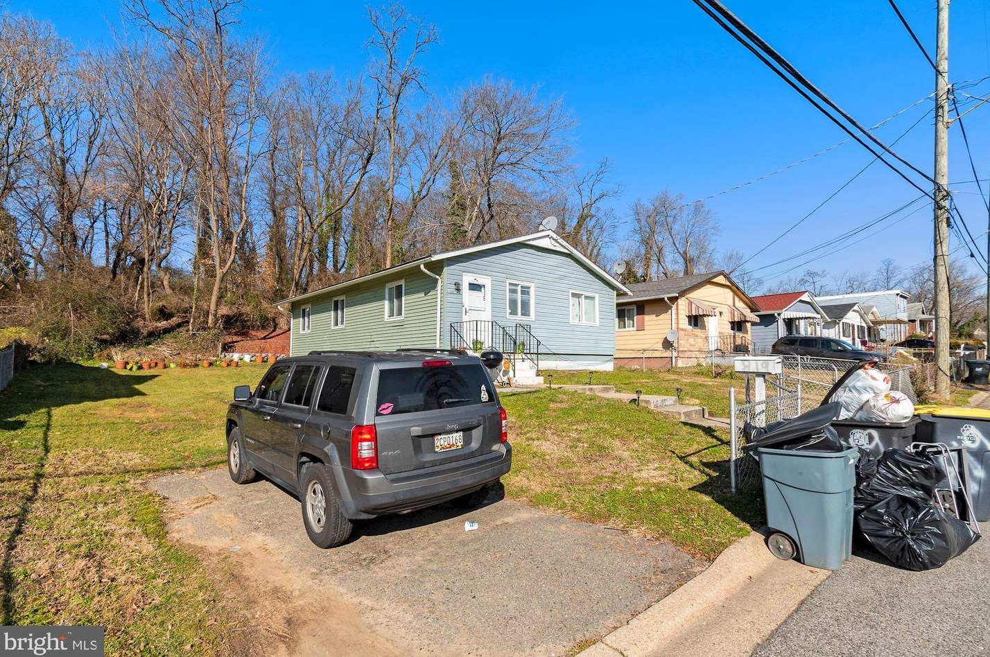 819 Balboa Ave, Capitol Heights MD  20743-3934 exterior