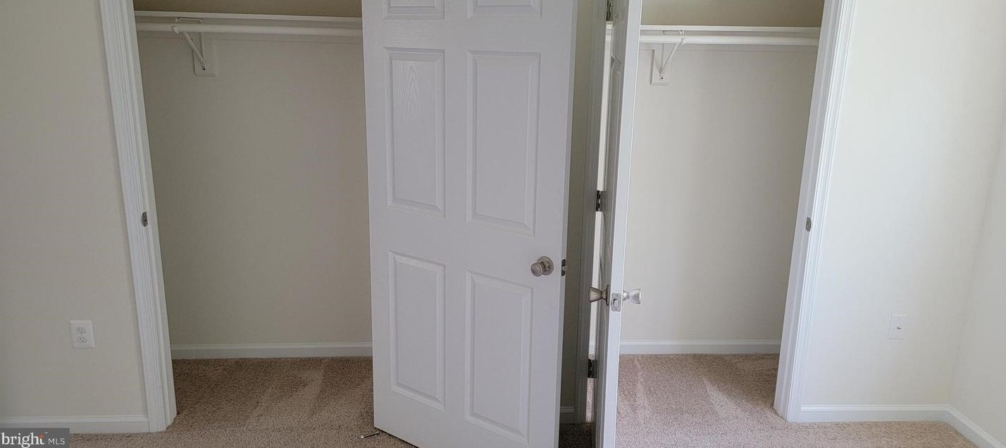 1320 Farmingdale Ave, Capitol Heights MD  20743-1218 exterior