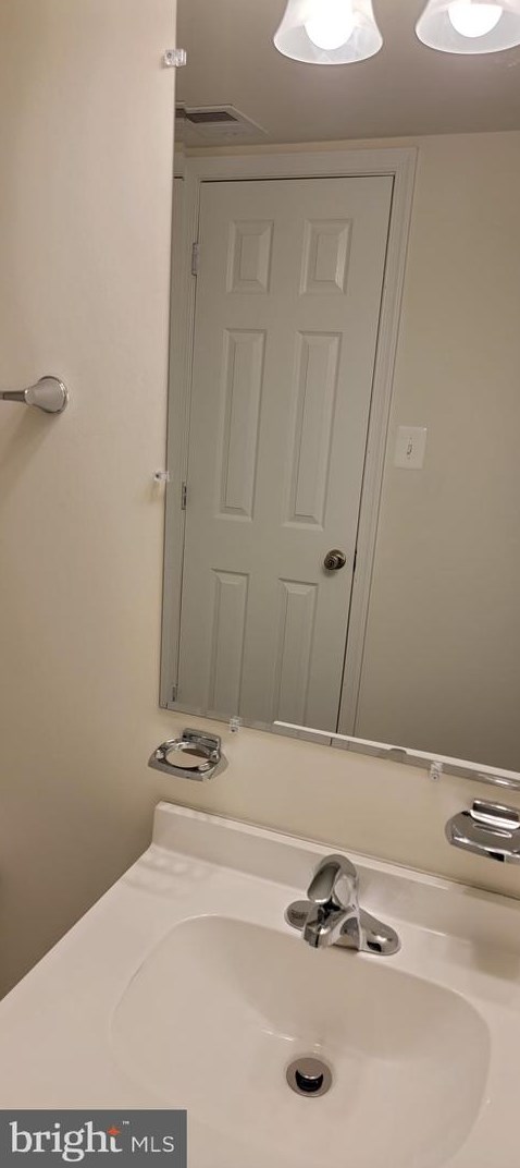 1320 Farmingdale Ave, Capitol Heights MD  20743-1218 exterior