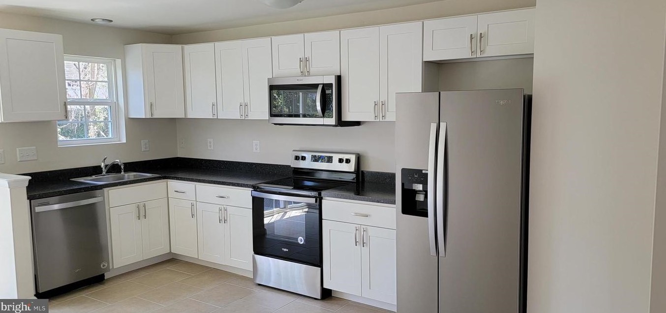 1320 Farmingdale Ave, Capitol Heights MD  20743-1218 exterior