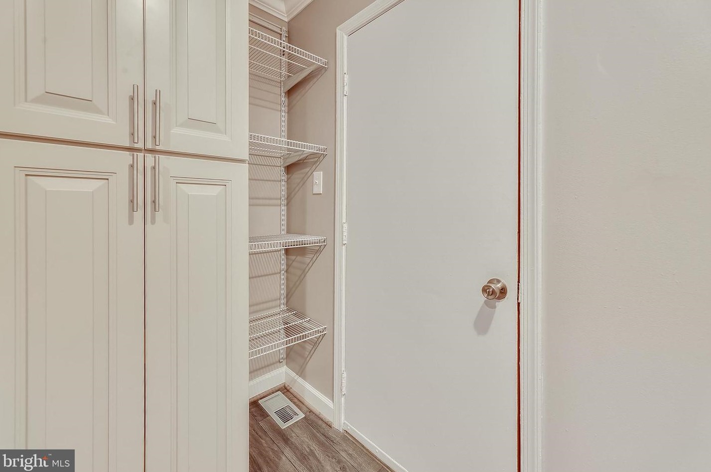 1004 Cypresstree Dr, Capitol Heights MD  20743-6308 exterior