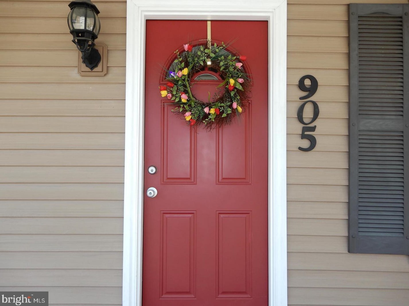 905 Rollins Ave, Capitol Heights, MD 20743-4322