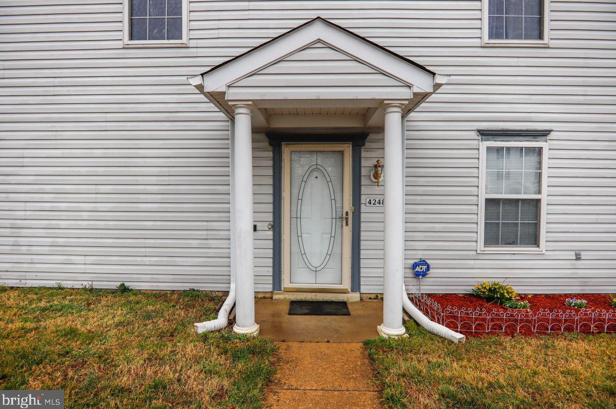 4248 Applegate Ln, Suitland, MD 20746-3063