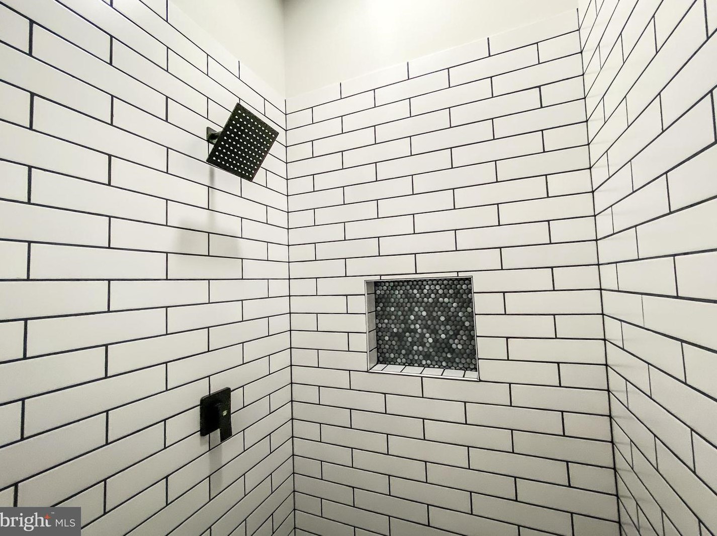 5028 Emo St, Capitol Heights MD  20743-2857 exterior