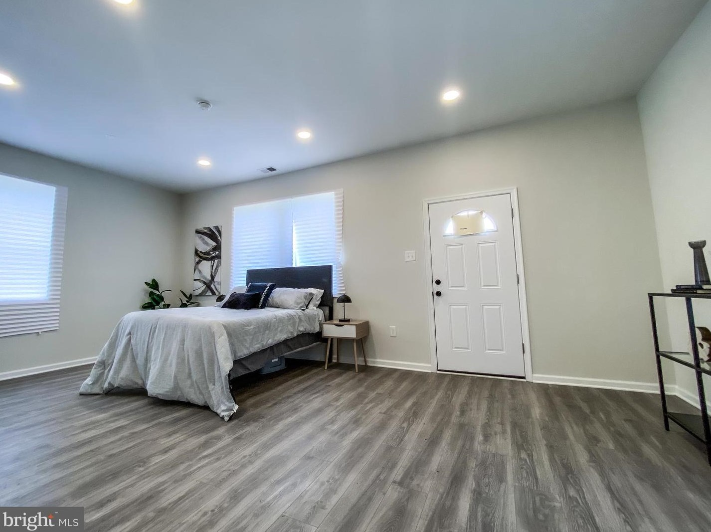 5028 Emo St, Capitol Heights MD  20743-2857 exterior