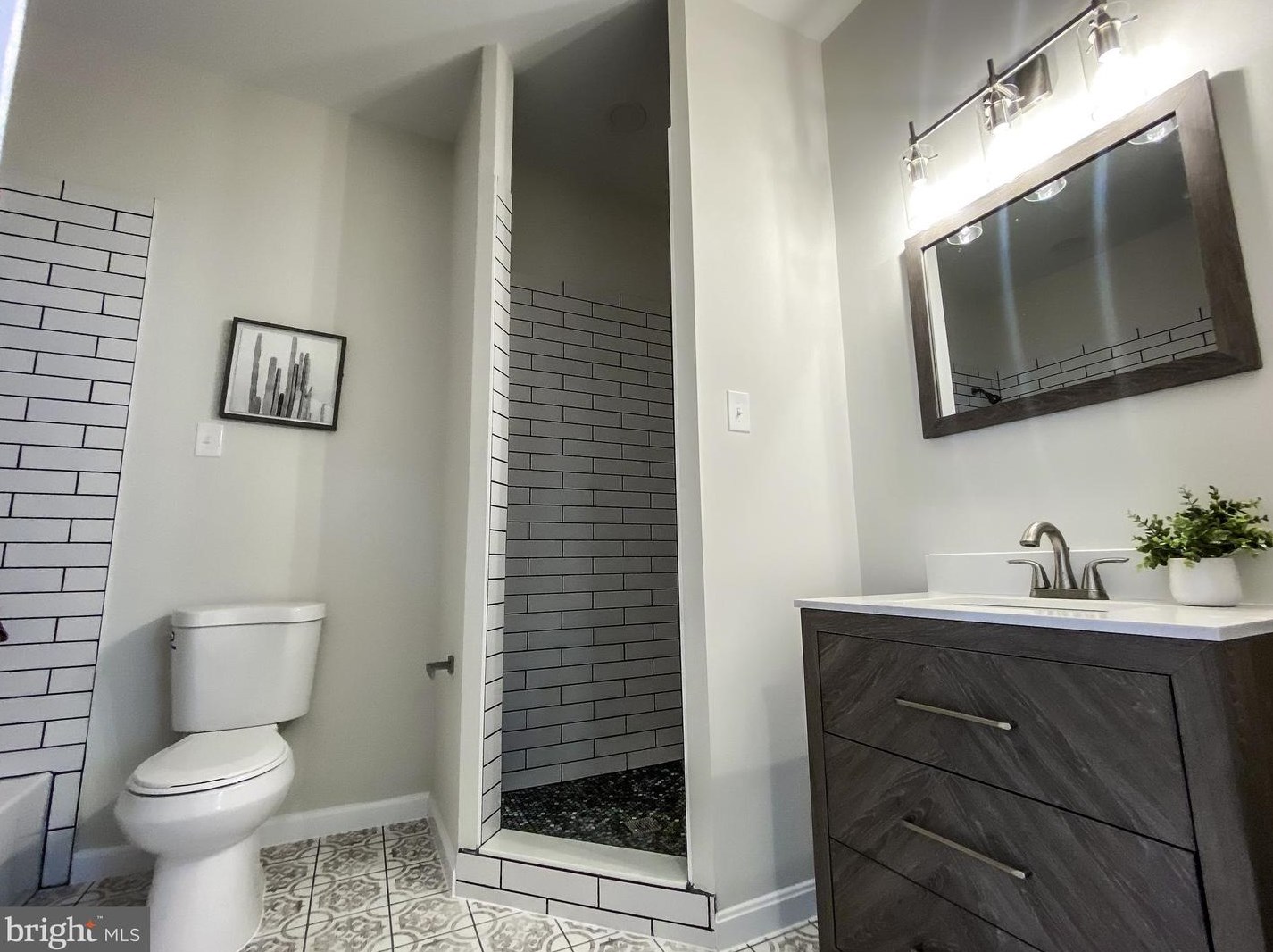 5028 Emo St, Capitol Heights MD  20743-2857 exterior