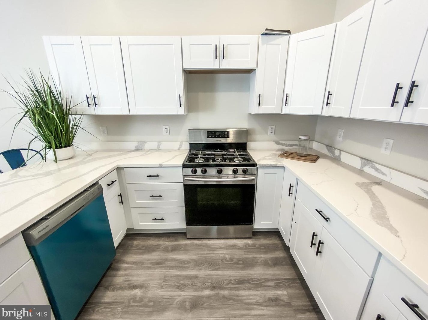 5028 Emo St, Capitol Heights MD  20743-2857 exterior