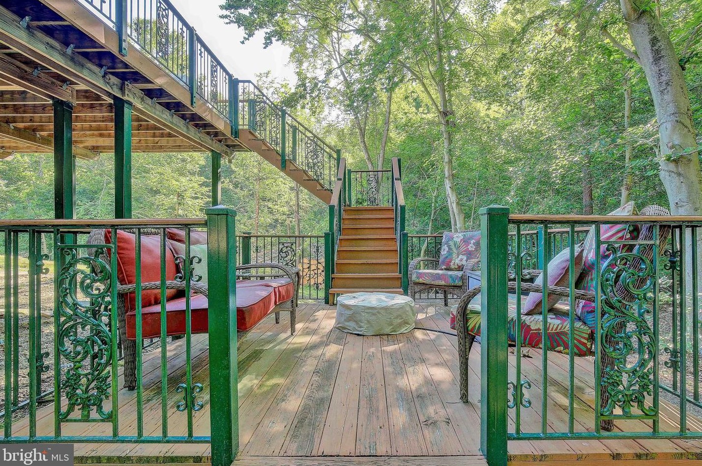 8606 Shorthills Ct, Clinton MD  20735-4605 exterior