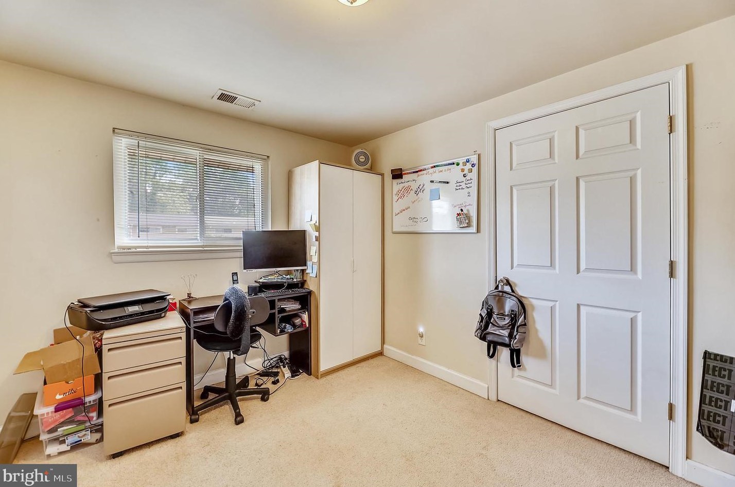 618 Birchleaf Ave, Capitol Heights MD  20743-1801 exterior