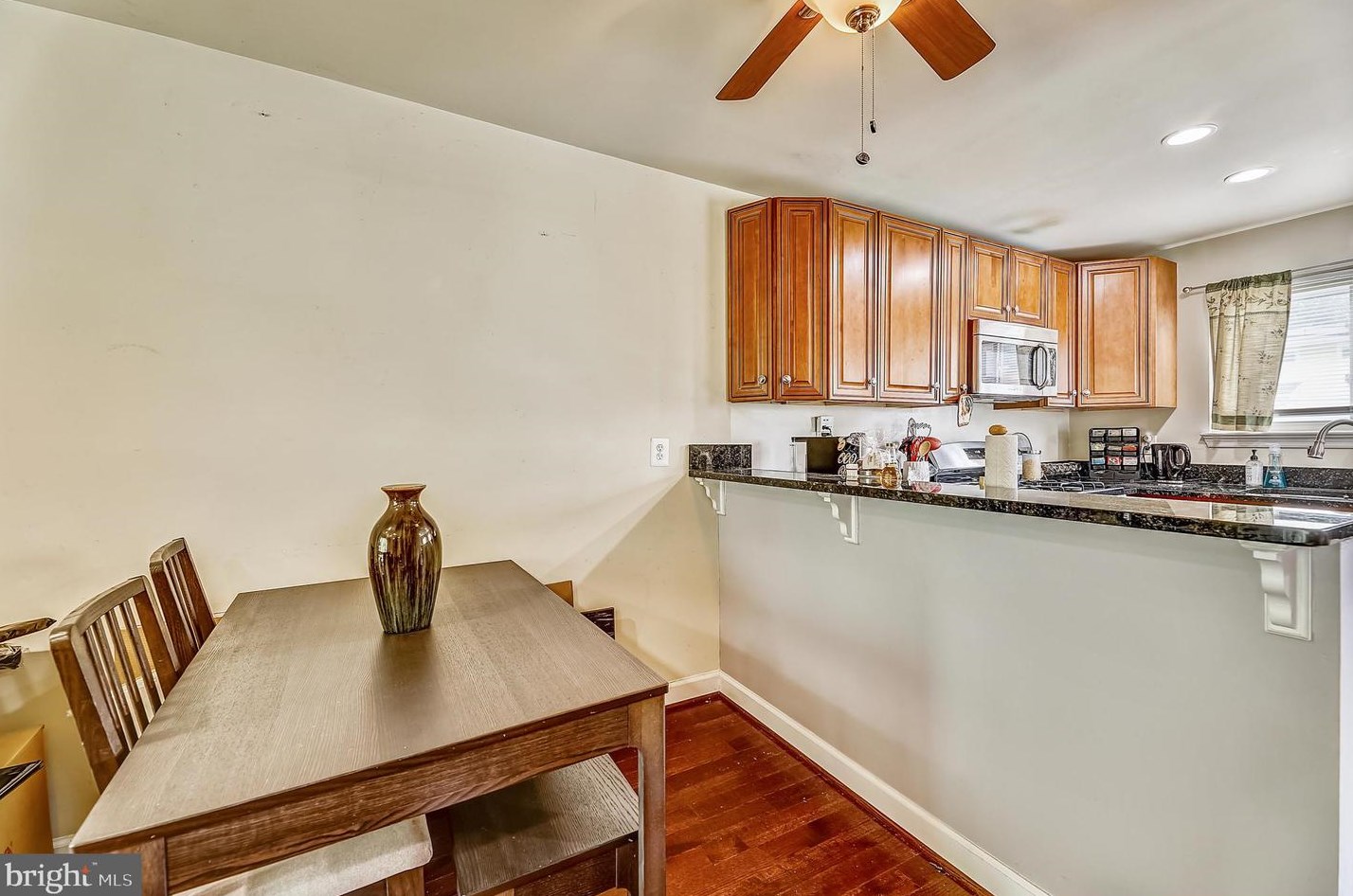 618 Birchleaf Ave, Capitol Heights MD  20743-1801 exterior