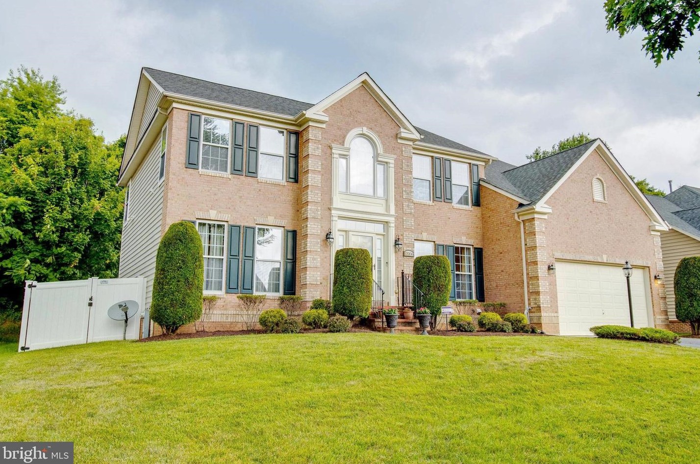 12206 James Madison Ln, Glenn Dale, MD 20769-9171