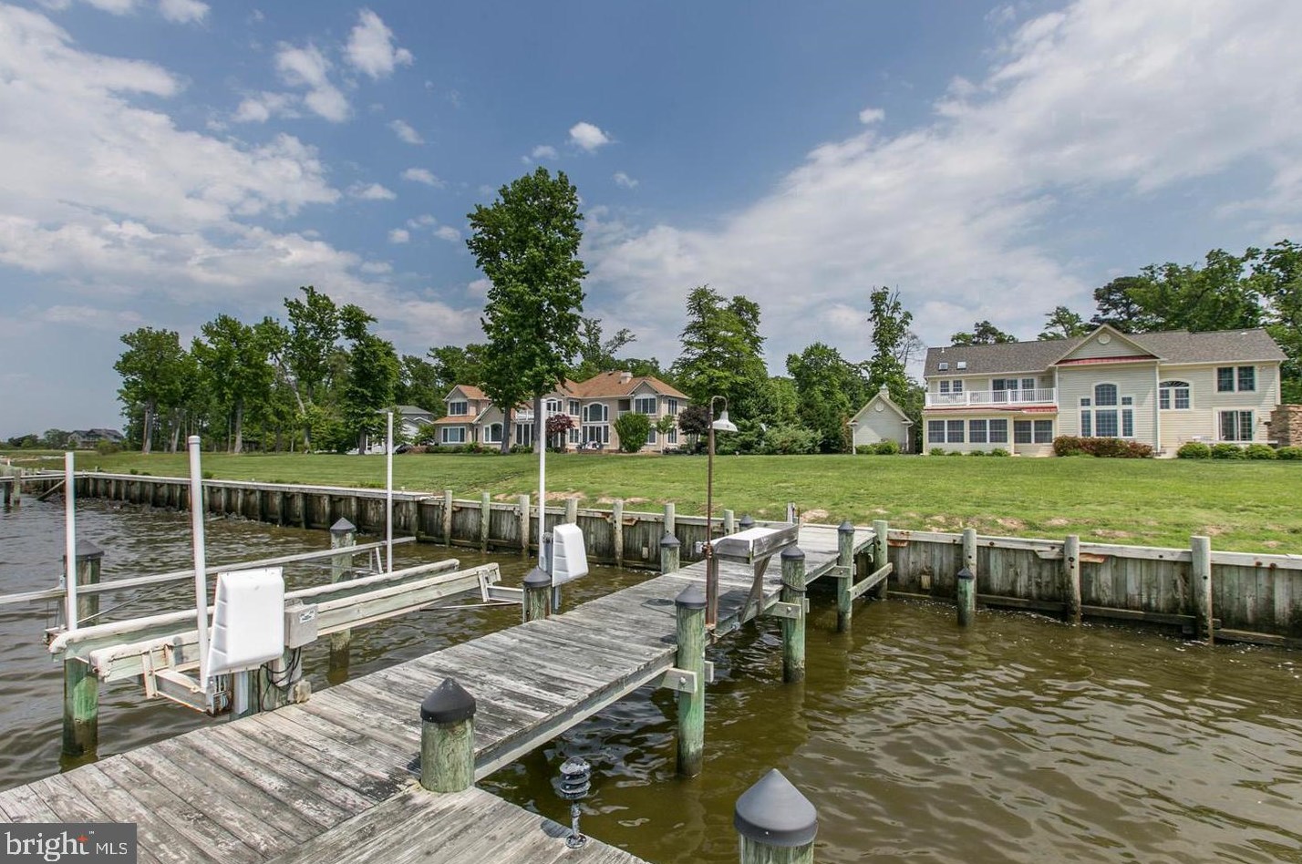 249 Lighthouse View Dr, Stevensville, MD 21666-3971