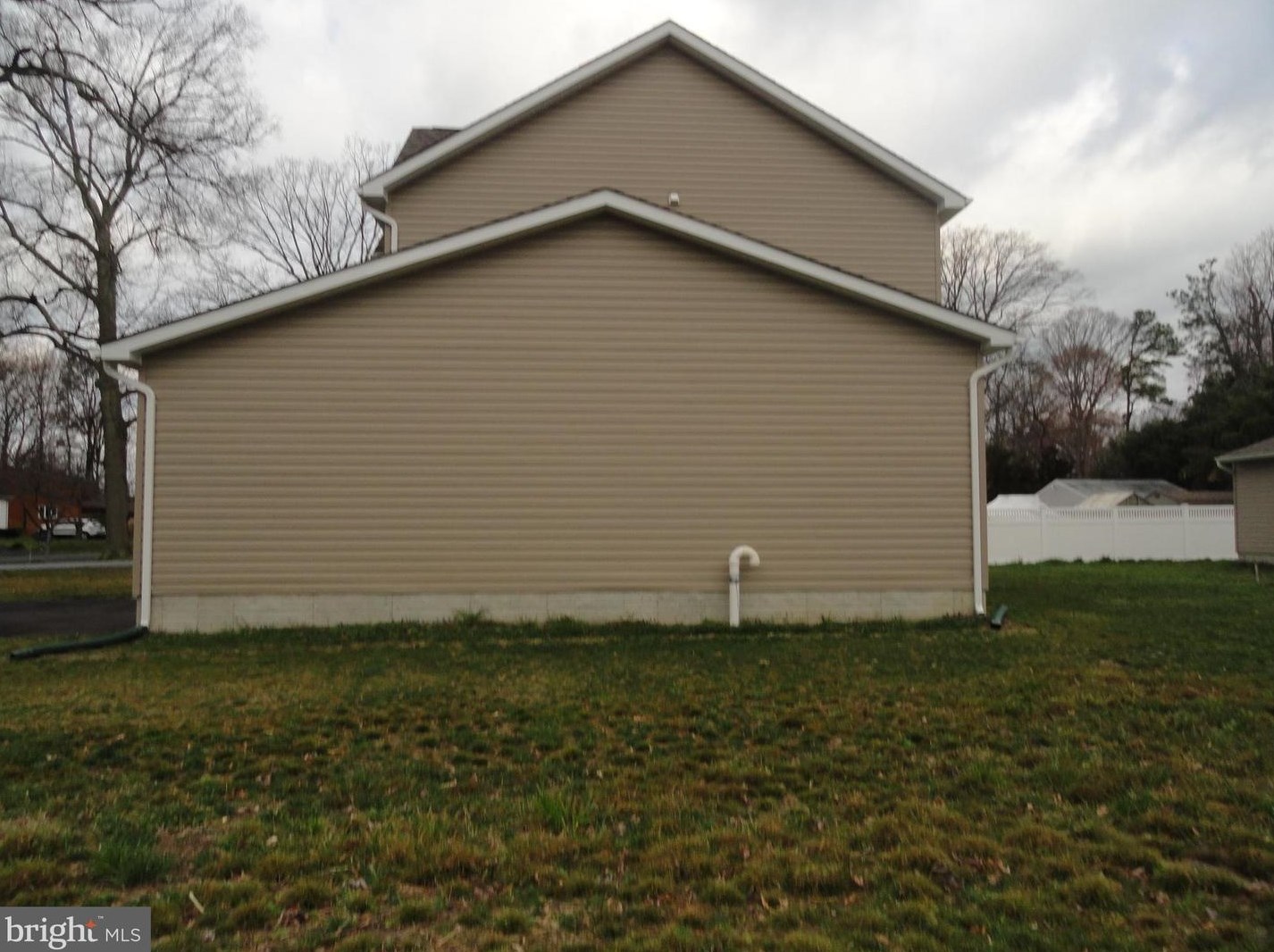 408 Bay City Rd, Stevensville, MD 21666-2780
