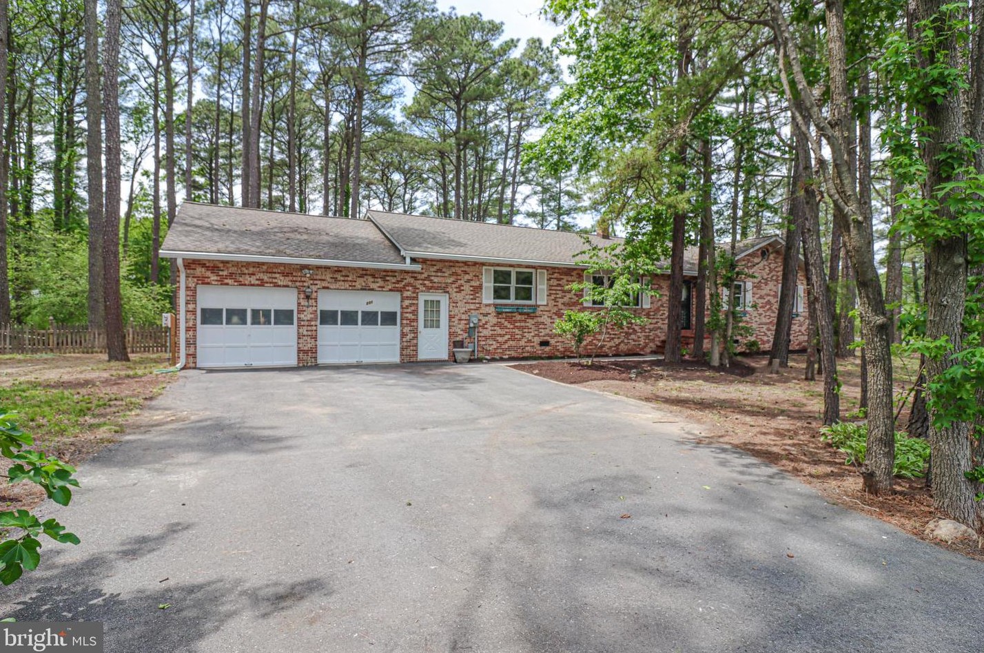 231 Dorchester Rd, Stevensville, MD 21666-3557