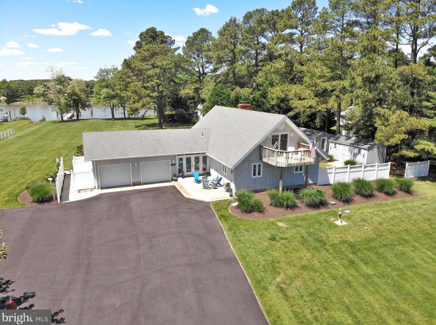 200 Shipping Creek Dr, Stevensville, MD 21666-3046