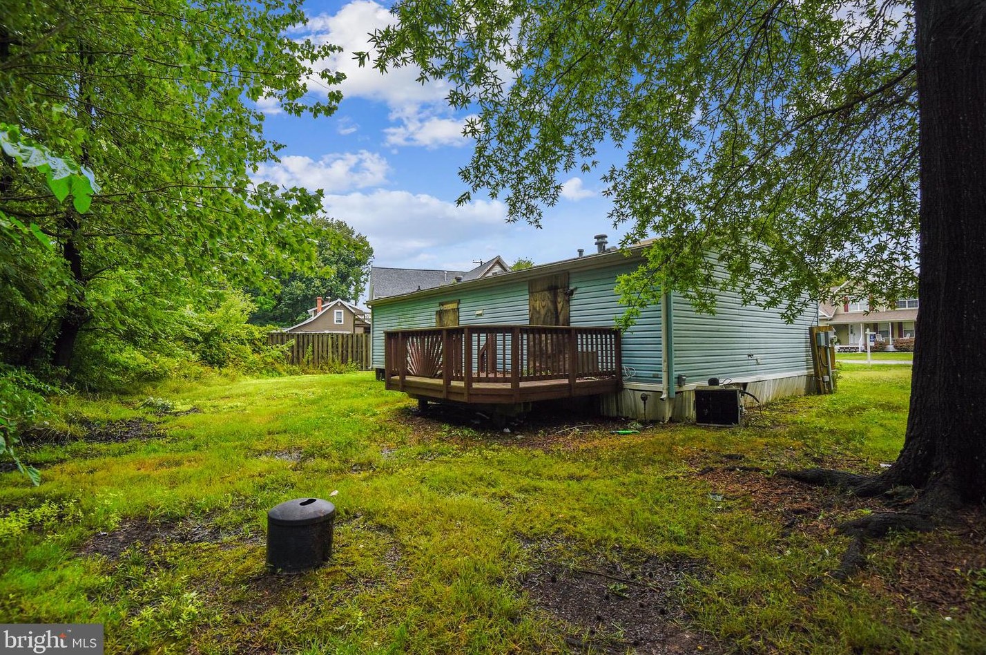 240 Dominion Rd, Chester, MD 21619-2633