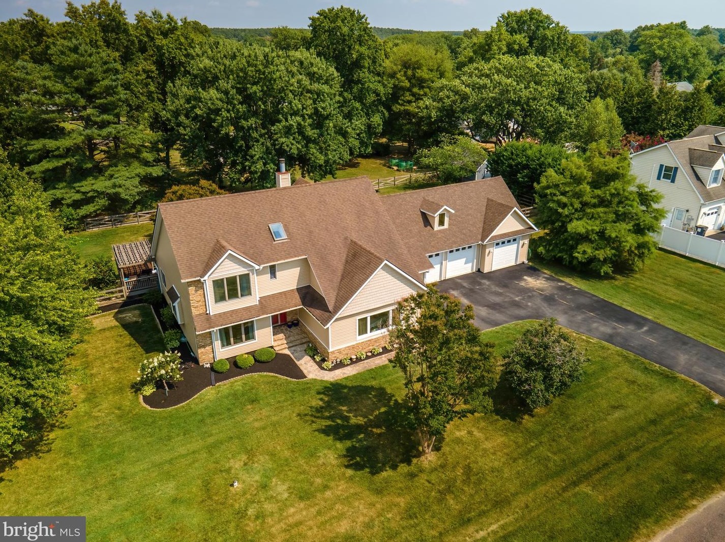 303 Beachside Dr, Stevensville, MD 21666-3915