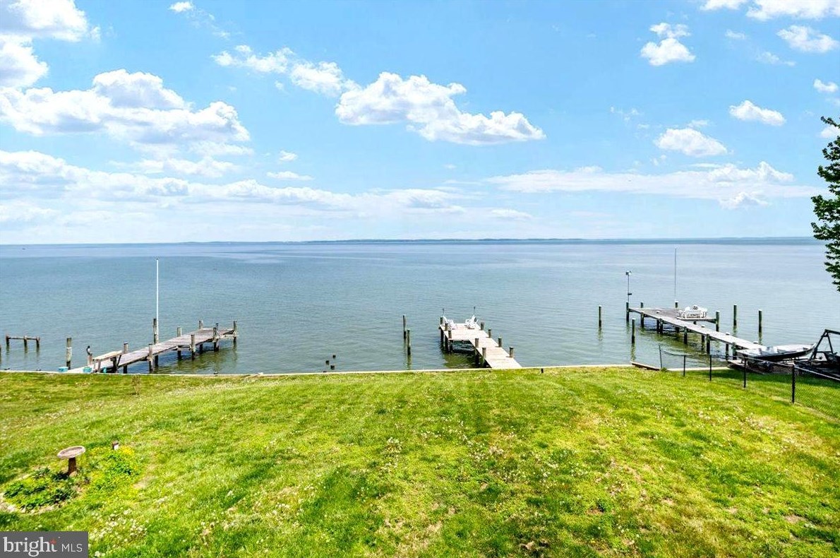 806 Monroe Manor Rd, Stevensville, MD 21666-2216
