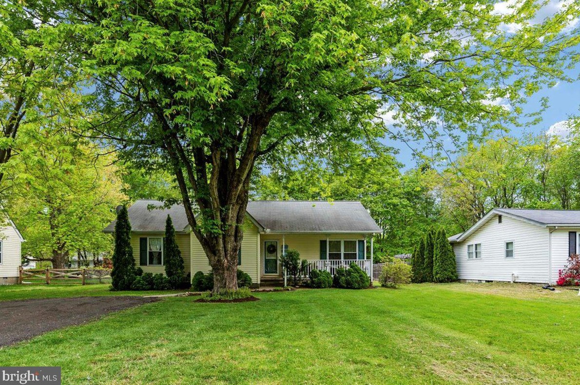 631 Old Love Point Rd, Stevensville, MD 21666-2341