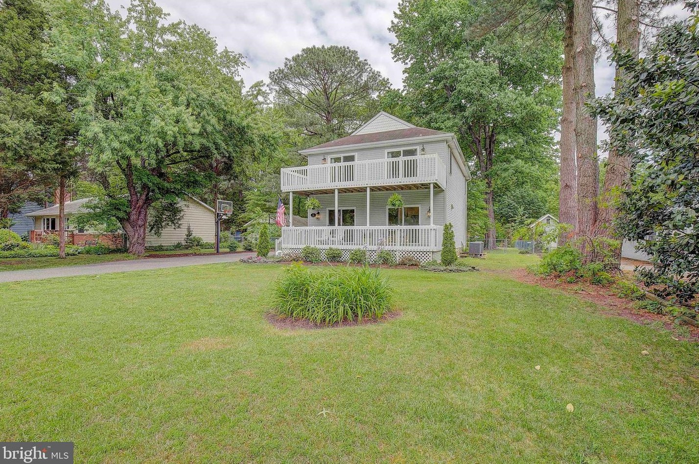 911 Worcester Dr, Stevensville, MD 21666-2751