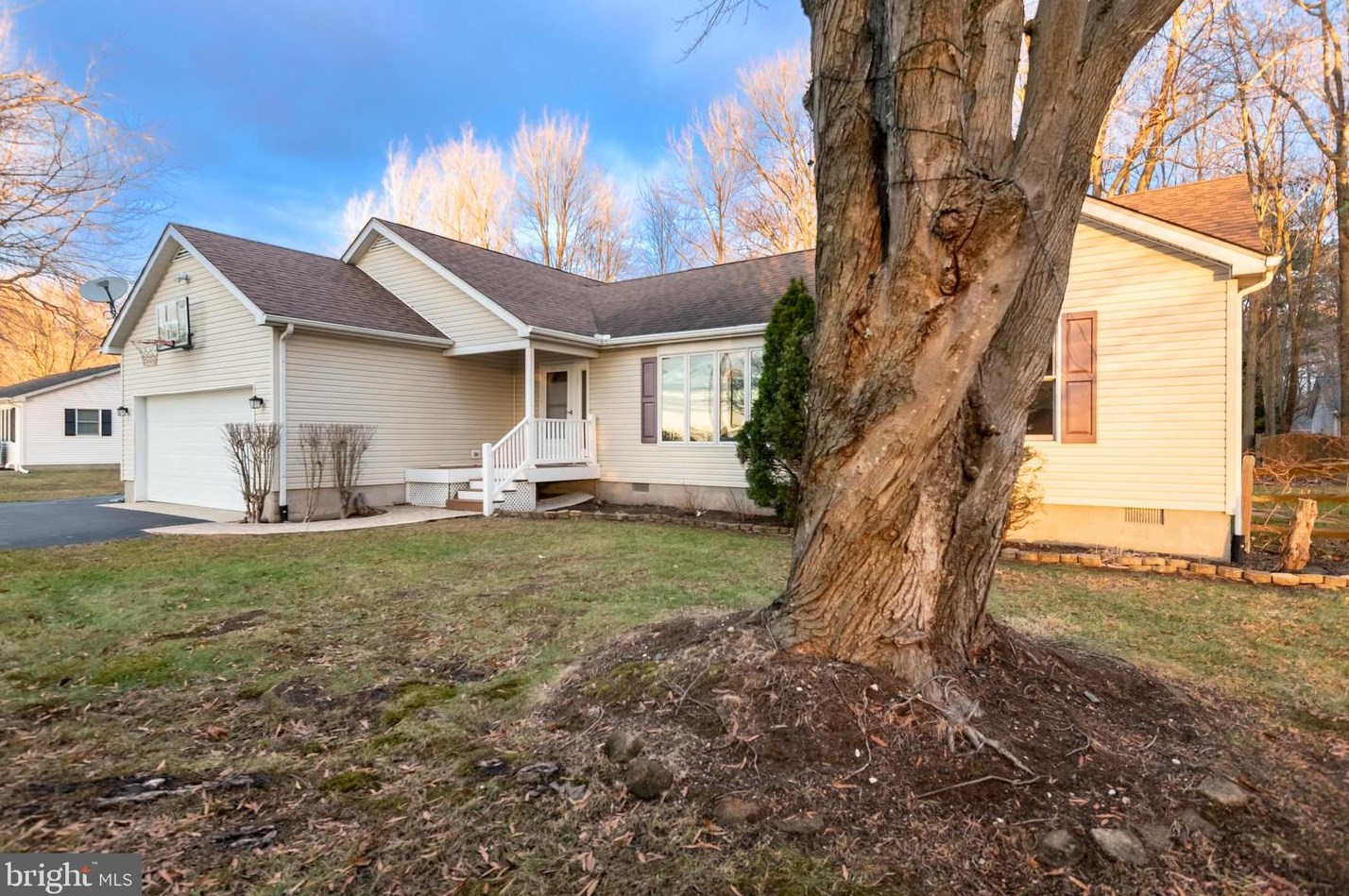 1012 Love Point Rd, Stevensville MD  21666-2122 exterior