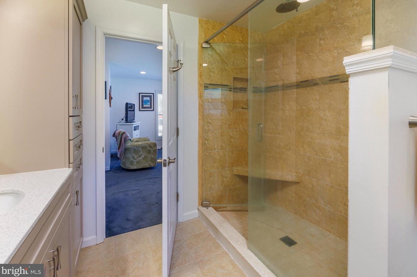 713 Bay Dr, Stevensville, MD 21666-3453