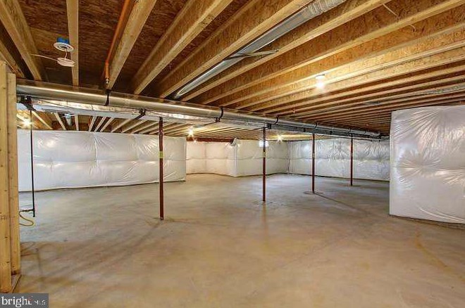 12 5 Farms Dr, Stevensville MD exterior