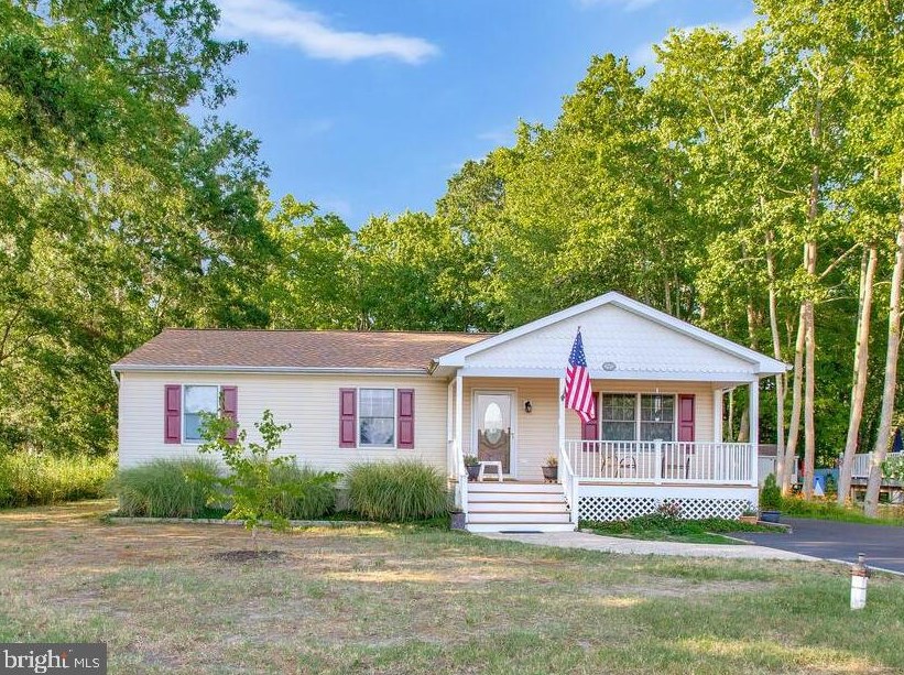 1903 Chester Dr, Chester, MD 21619