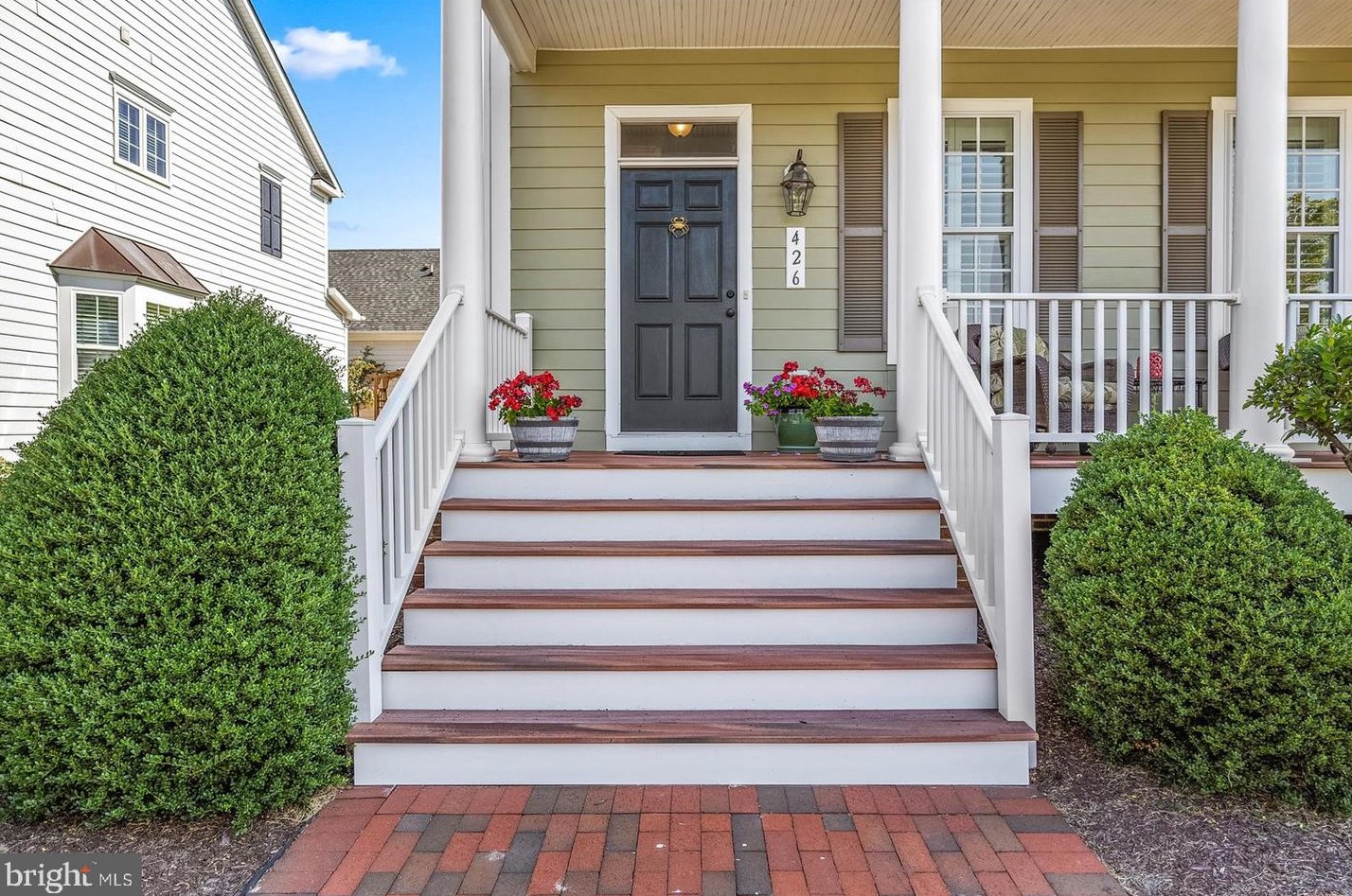 426 Macum Creek Dr, Chester, MD 21619