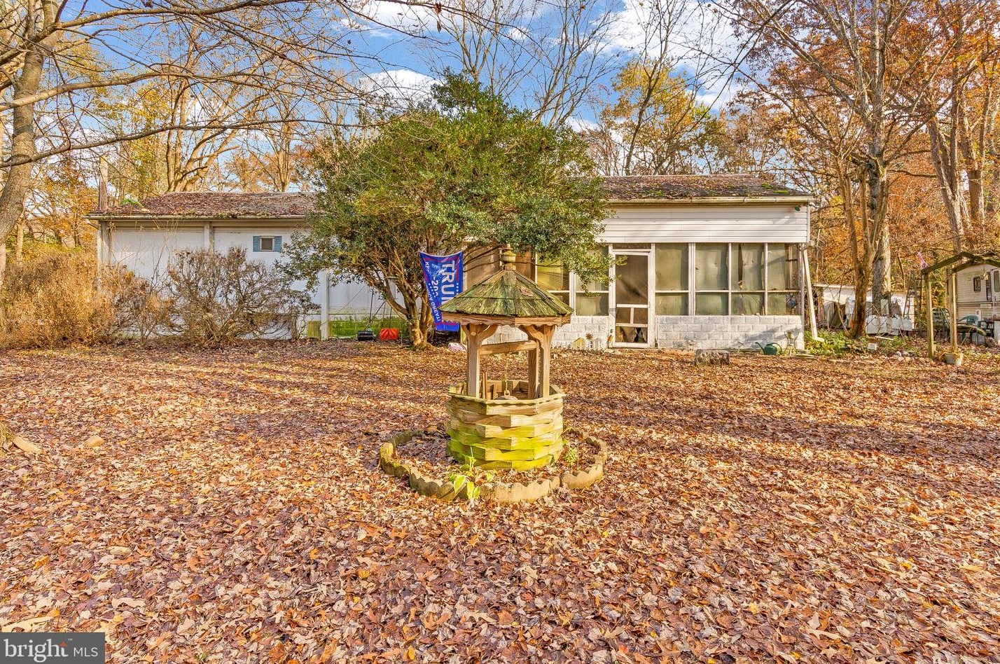 24510 Pin Cushion Rd, Leonardtown, MD 20650-4911