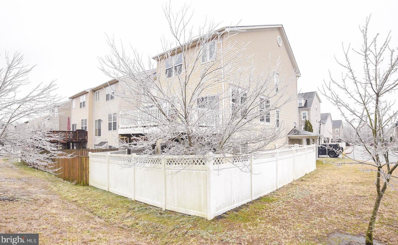 22701 Bayside Way, California, MD 20619-5104