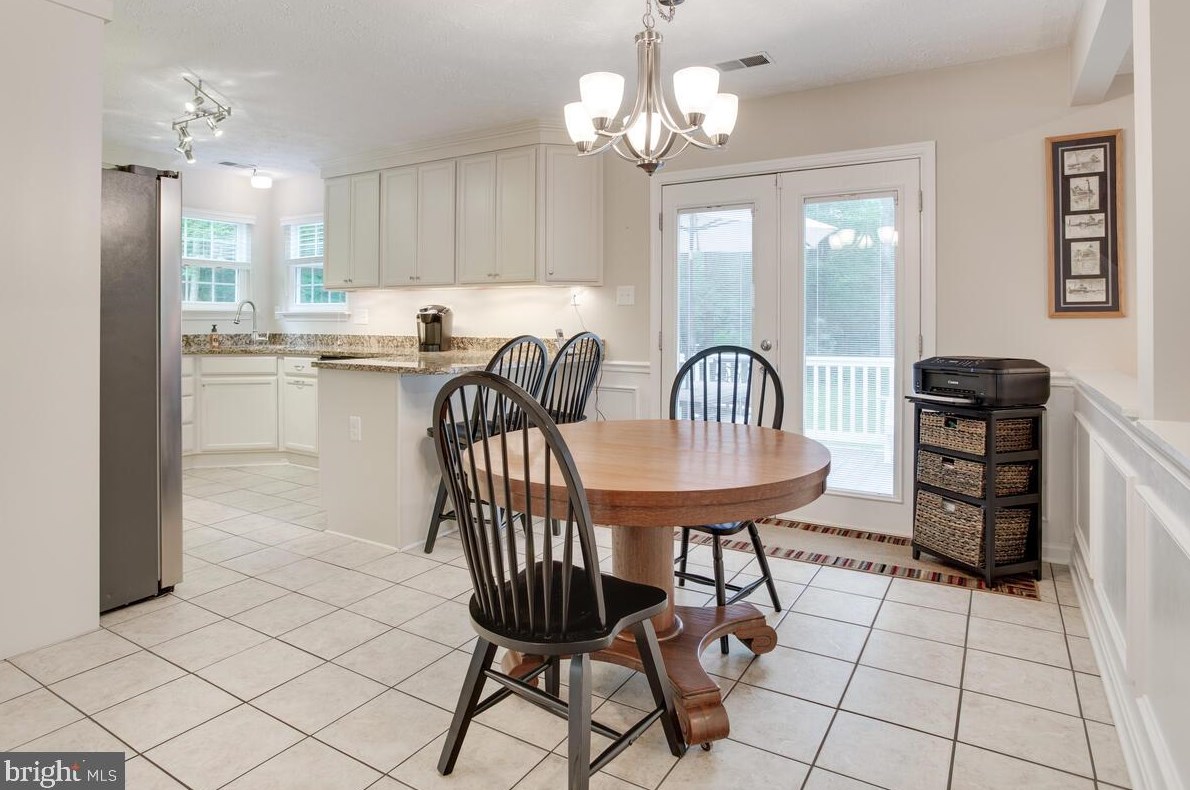 21309 Essex Dr, Lex Pk MD  20653-4120 exterior