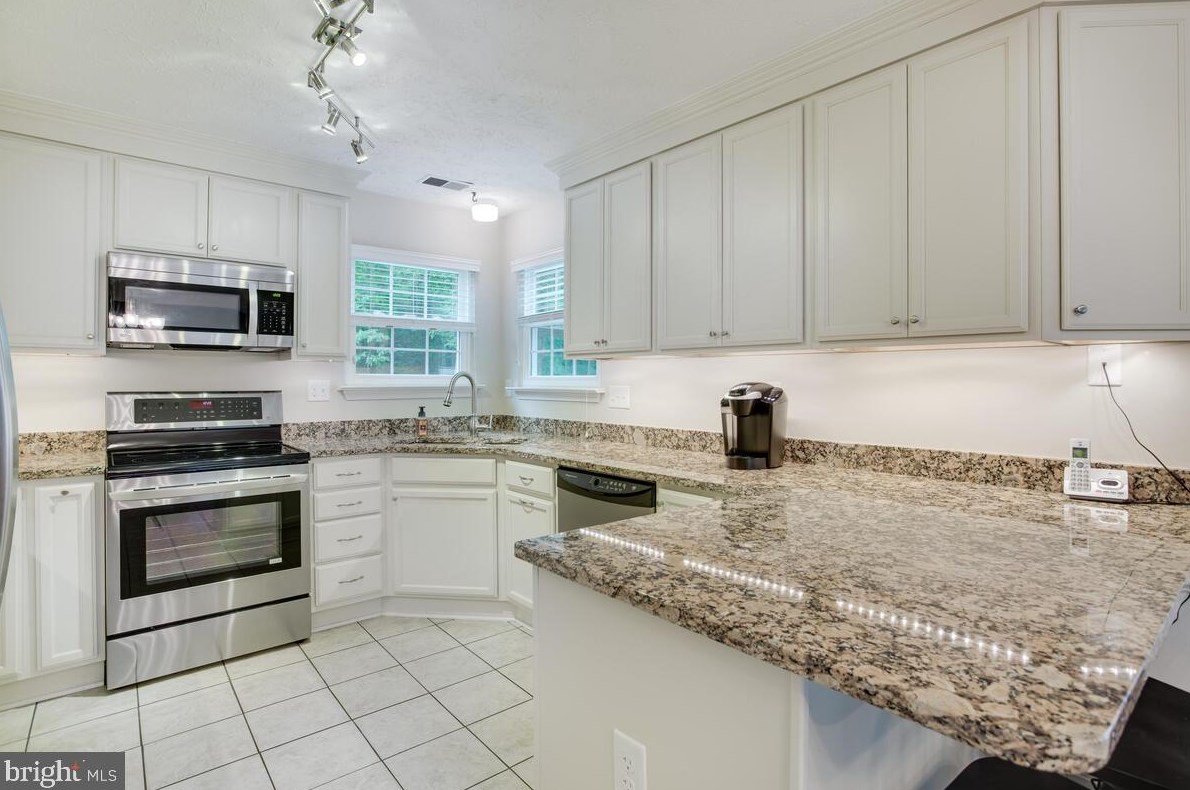 21309 Essex Dr, Lex Pk MD  20653-4120 exterior