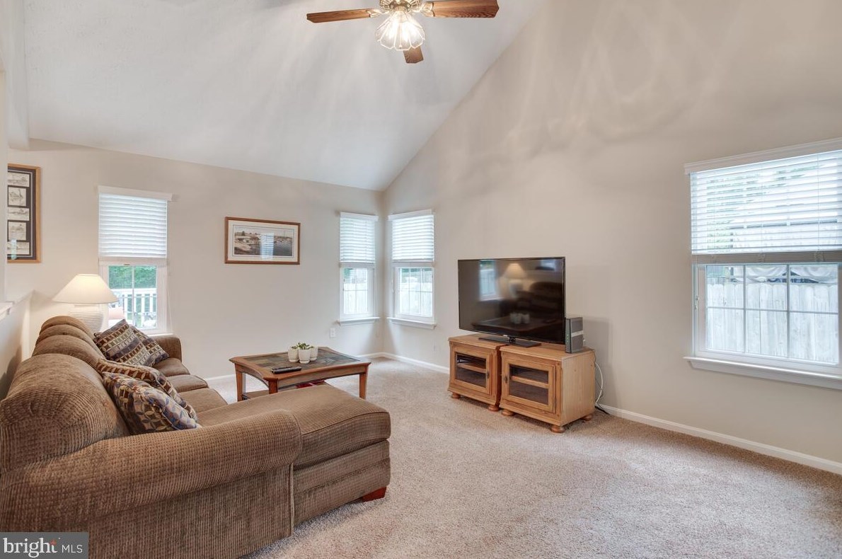 21309 Essex Dr, Lex Pk MD  20653-4120 exterior