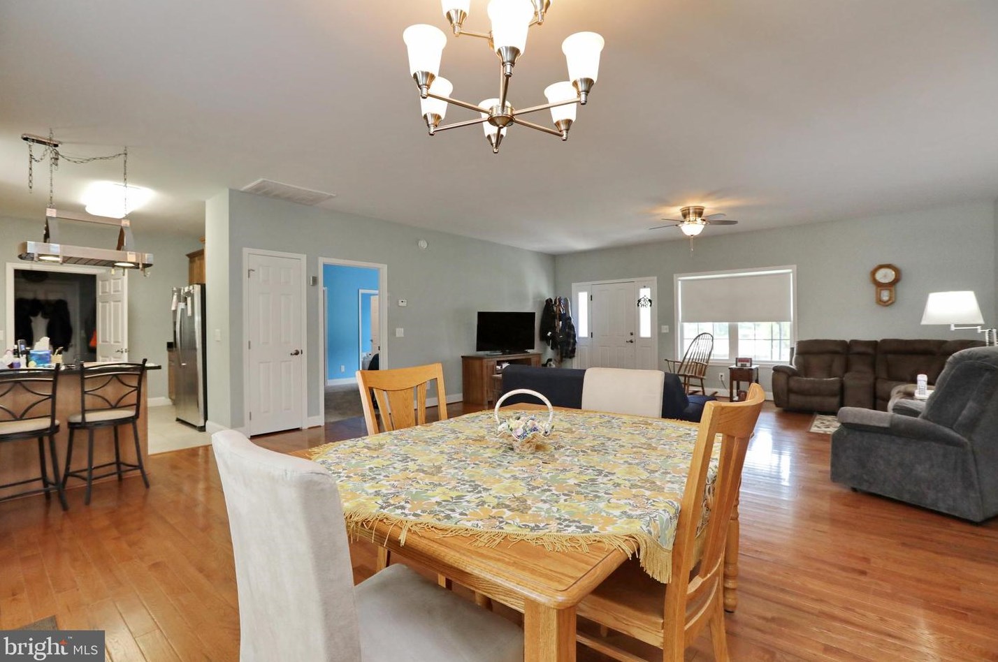 21966 Point Lookout Rd, Leonardtown, MD 20650-5139