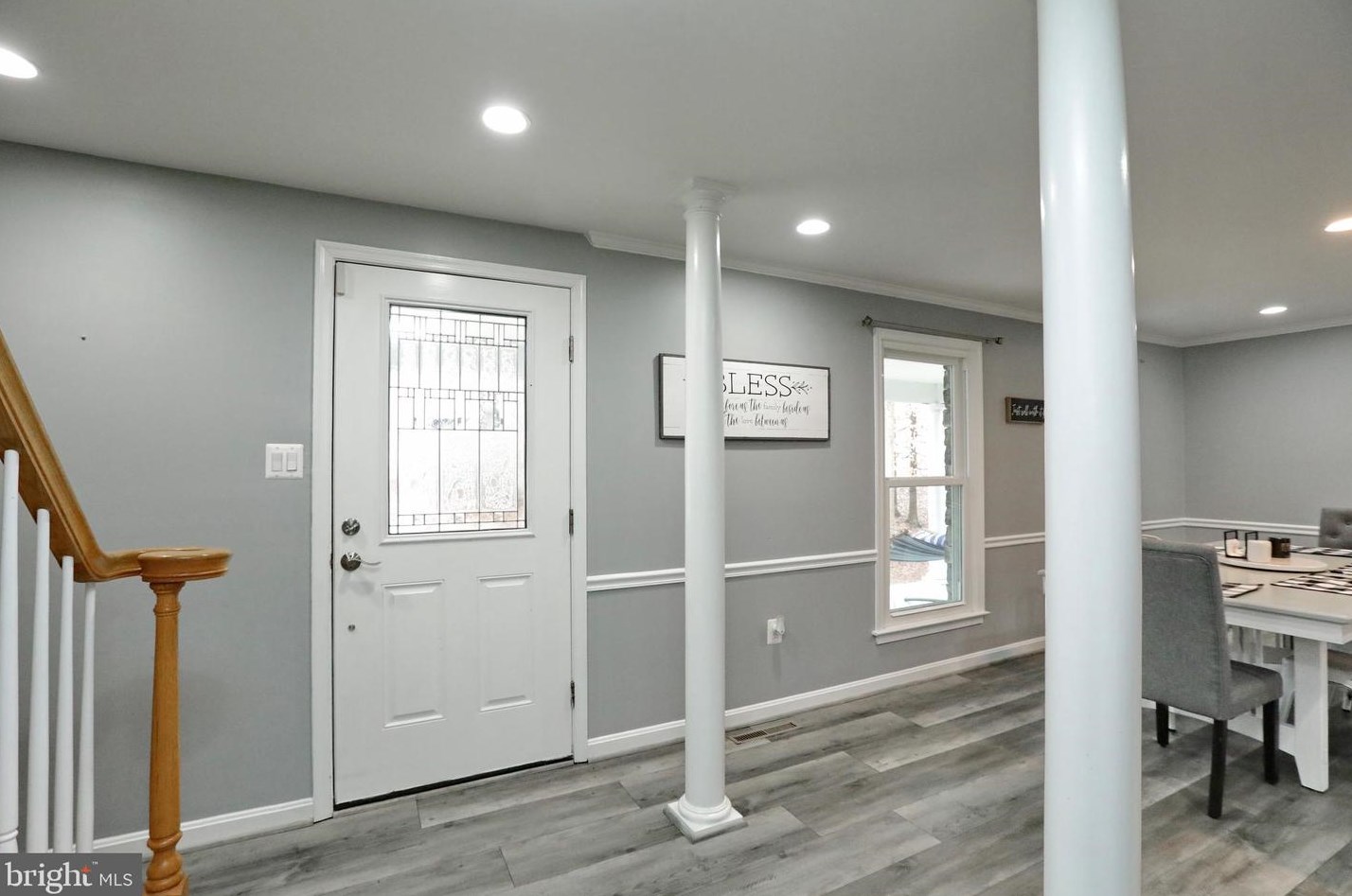 39360 Thomas Dr, Mechanicsville, MD 20659-3635