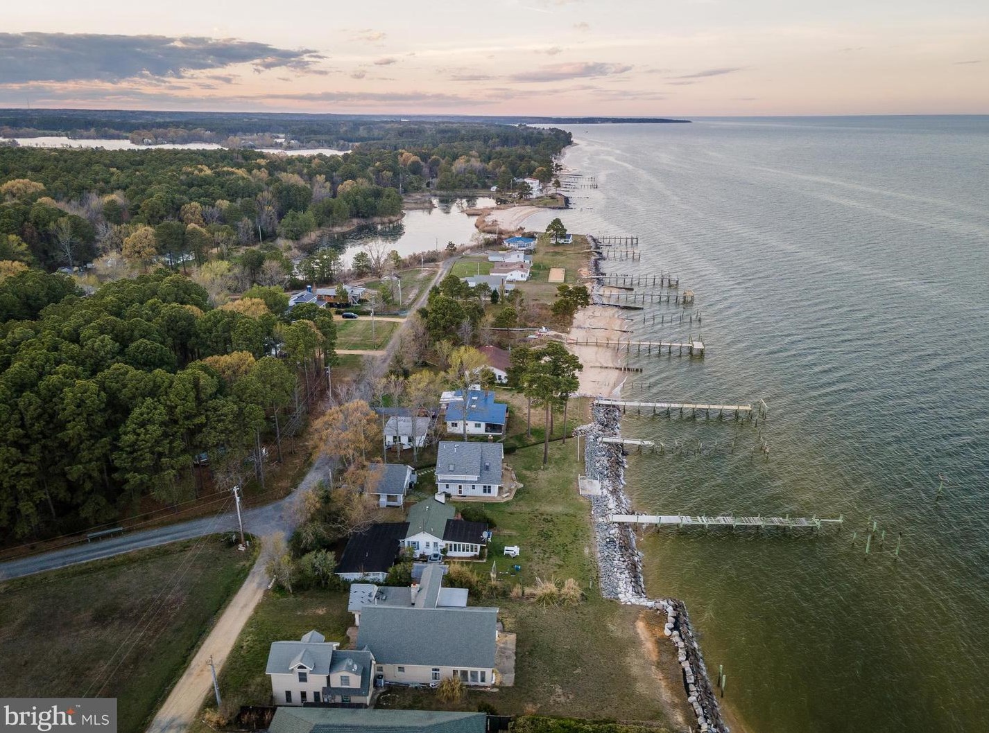 15014 Chesapeake Bay Dr, Scotland, MD 20687