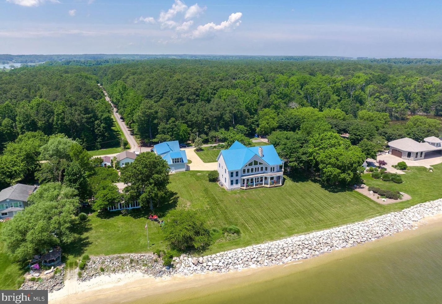 16864 Bay Dr, Dameron, MD 20628