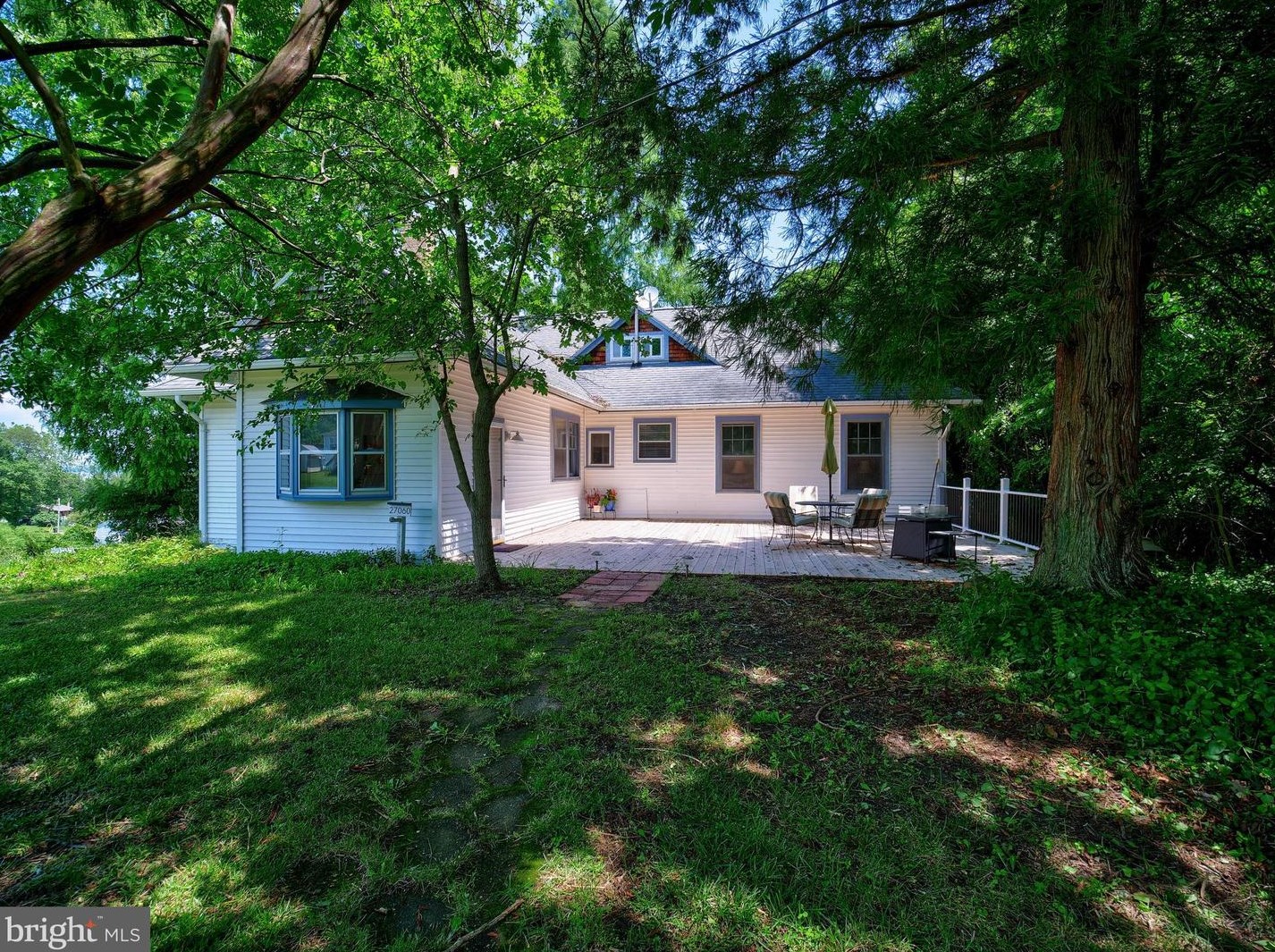 27060 Beach View Ln, Mechanicsville, MD 20659