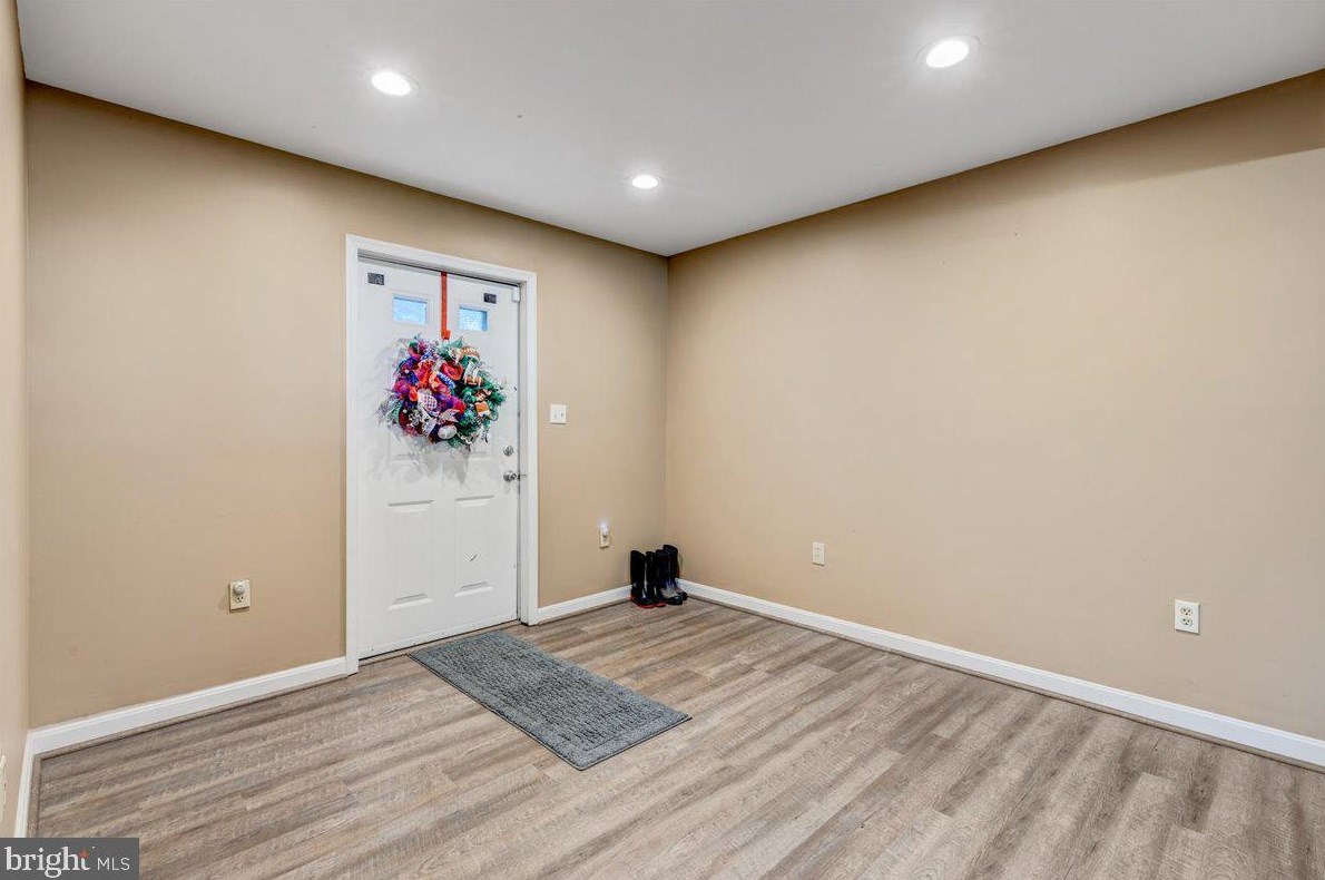 21680 Galatea St, Lex Pk MD  20653-2550 exterior