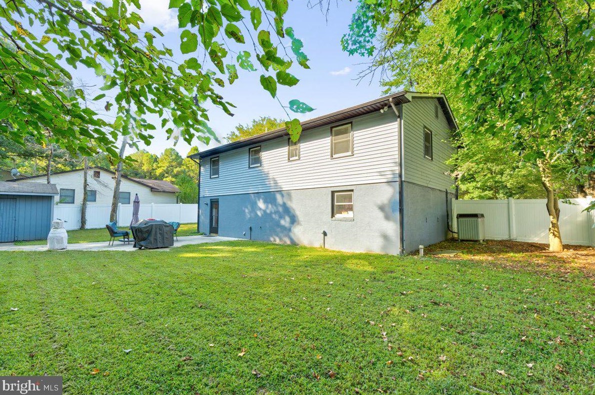 21680 Galatea St, Lex Pk MD  20653-2550 exterior