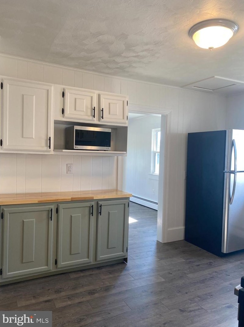 24861 Three Notch Rd, Hollywood MD  20636-2637 exterior