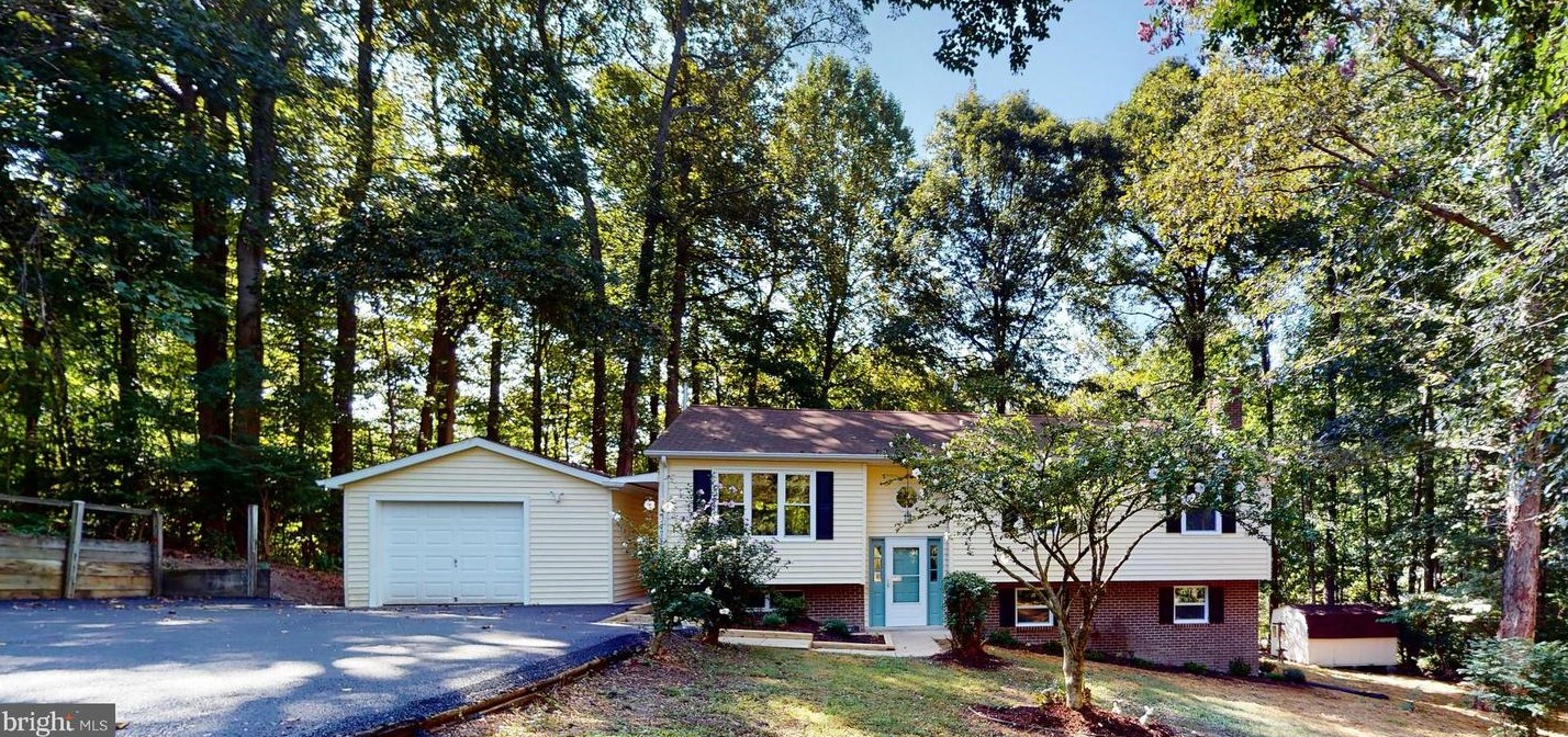 36979 David Dr, Mechanicsville, MD 20659