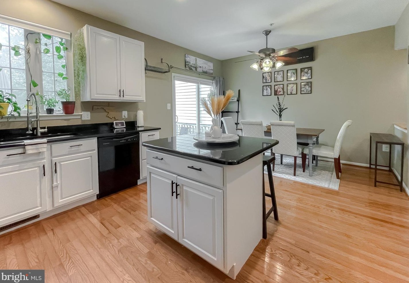 45475 Monterey Ln, California MD 20619-5113 exterior