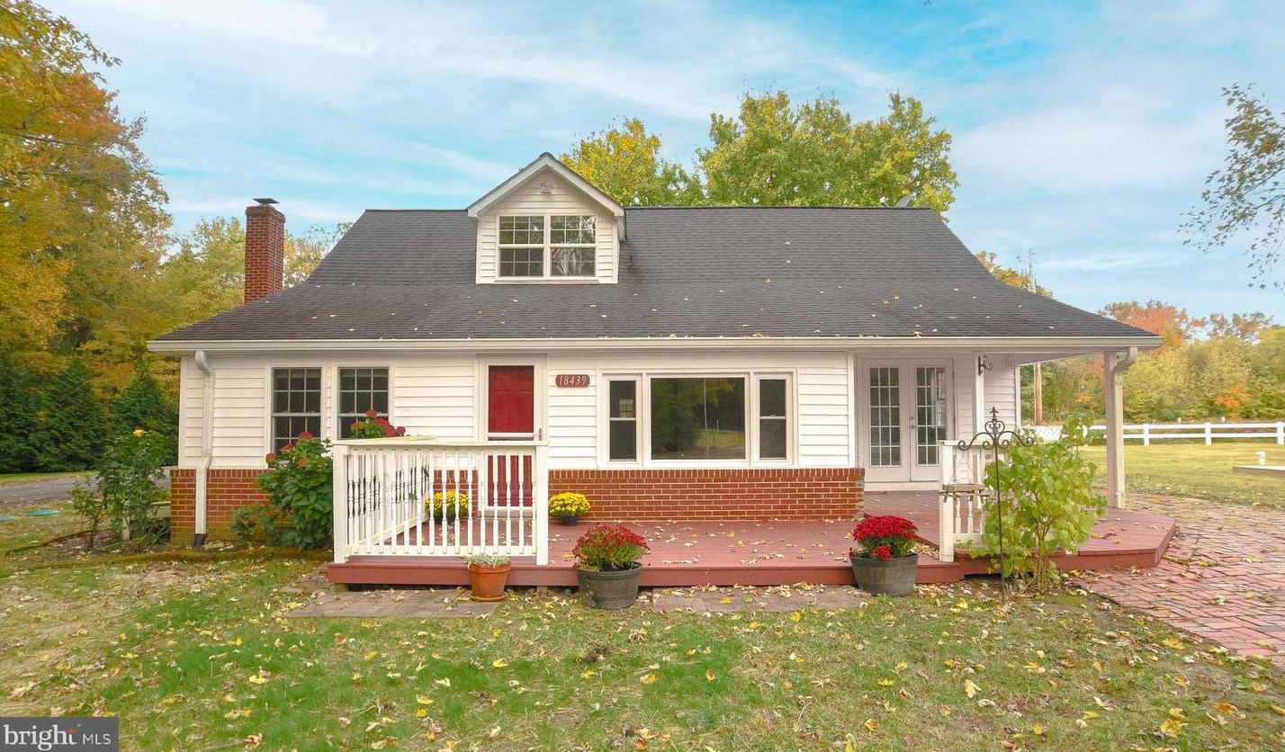 18439 Windmill Point Rd, Drayden, MD 20630