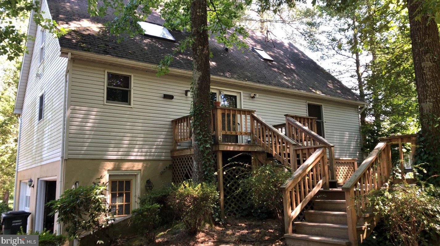 21279 Scarborough Dr, Lex Pk MD  20653-4116 exterior