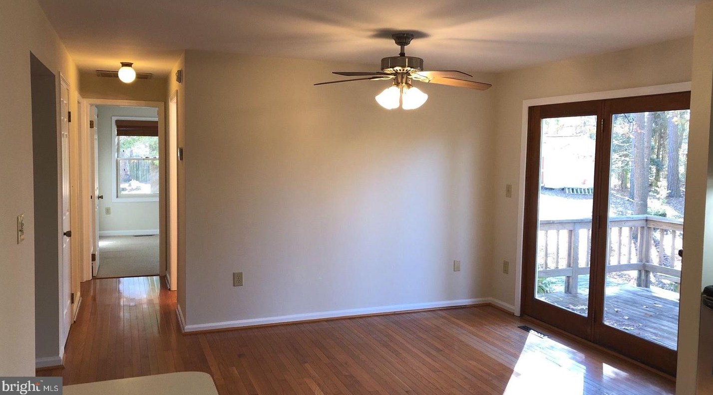 21279 Scarborough Dr, Lex Pk MD  20653-4116 exterior